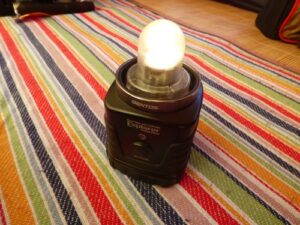 メインランタンは単一充電池で使い倒せ GENTOS EX-777XP