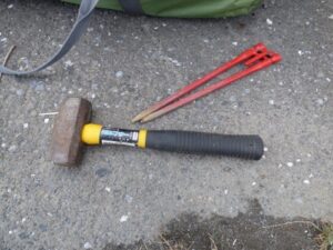 キャンプにはペグハンマーが必要だという幻想