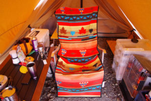 冬キャンプでロゴスのナバホフリースチェアカバーを使うともっと暖かい