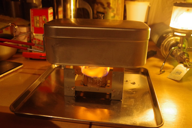 trangiaのメスティンと固形燃料で自動炊飯は本当に出来るか？