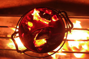 6インチスーパーディープと焚き火で楽しむソロキャンプの夜