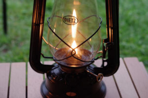 中型ハリケーンランタン デイツ(DIETZ)２０の使い方を紹介します