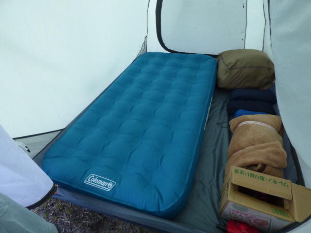 キャンプでの寝心地を左右するマットやコットの選び方を教えます おっさんソロキャンプ道
