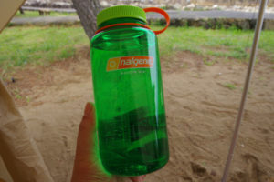 ナルゲンボトルでソロキャンプの水を確保する