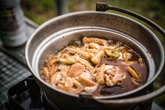 味噌煮込みうどん