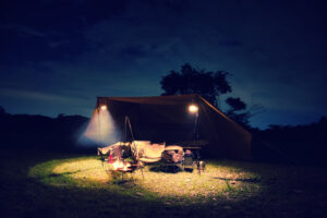 野営地ソロキャンプ 焚火の夜と虹の朝 前編