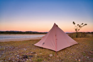 GOGlampingの超軽量なソロキャンプ用エコワンポールテントの紹介