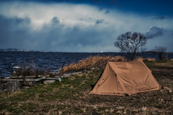 2021年の50泊目は風の吹き荒れる極寒の琵琶湖でソロキャンプ