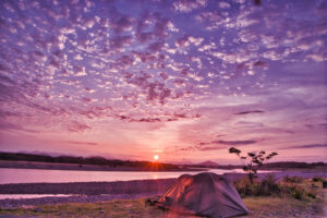 GOGlampingのSTARRYアルミツーリングドーム初張りソロキャンプ