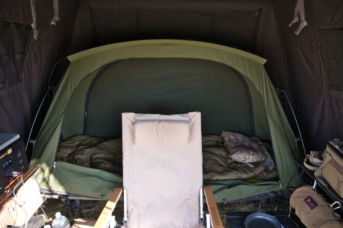 SKYEYECTPLUS
を入れる