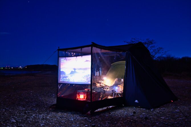 夜のテント