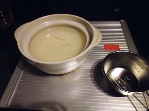 一人用土鍋で炊飯　水はご飯の２倍