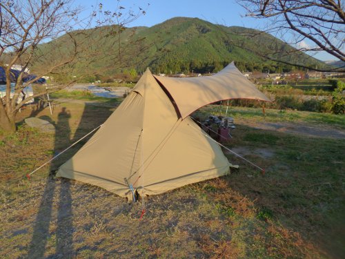 粕川10　朝のテント