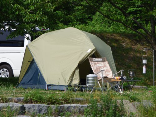 粕川20_川からテント